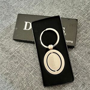 ‼️Never Used‼️ Revocable Metal Keychain/Keyring- Dewar’s